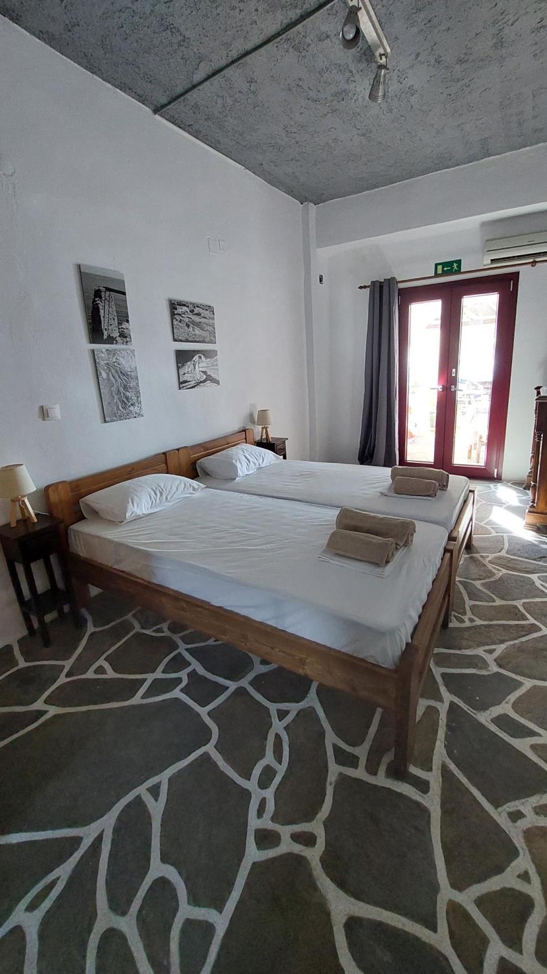 Styfilia Beachfront Apartments Platis Gialos  Exteriör bild